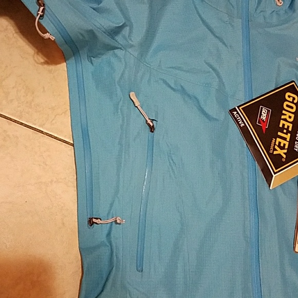 The North Face - Picture 3 of 8